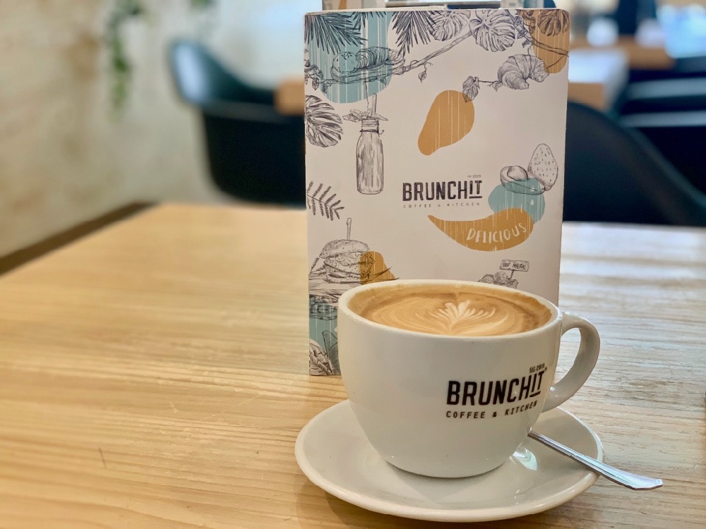 Cappuccino v Brunchit