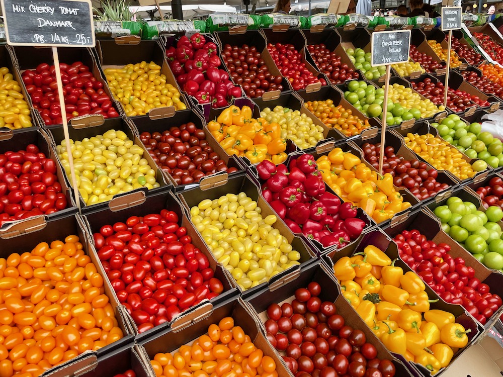 Desítky druhů rajčat v tržnici TorvehallerneKBH