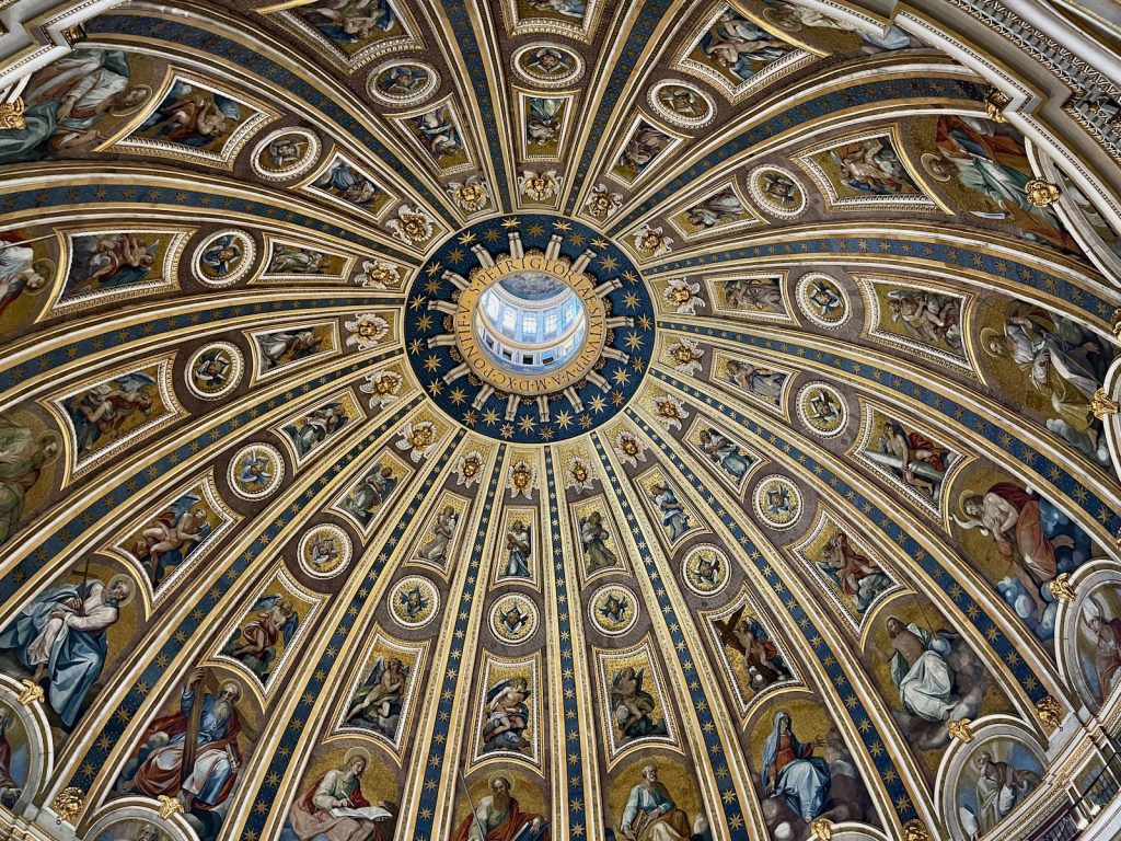 Vatikán - strop Baziliky Sv. Petra